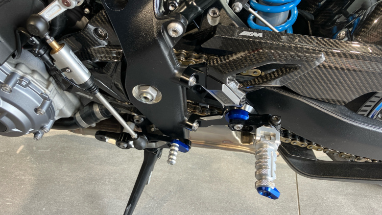 (23MY) BMW M1000 R